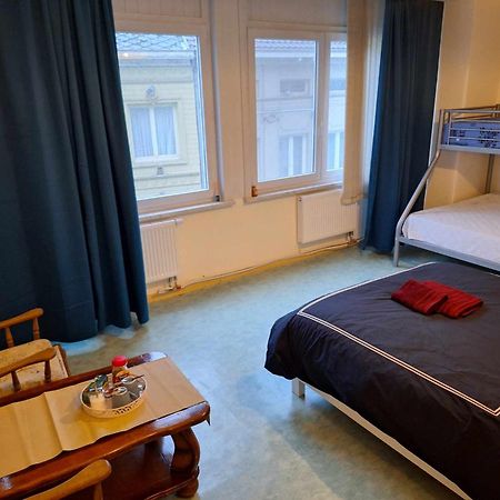 Slaapkamer Markt Geraardsbergen Exterior foto
