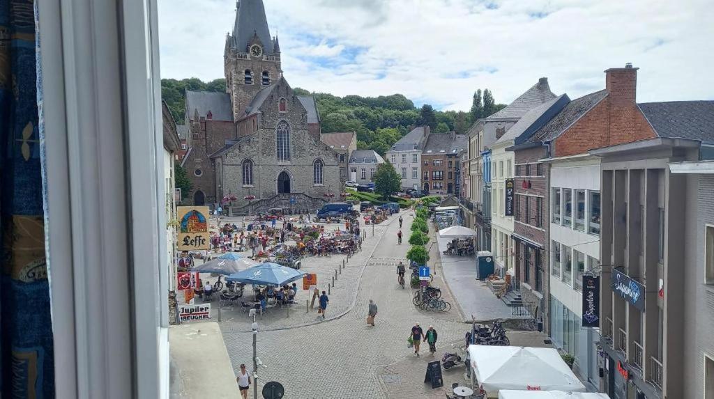 Slaapkamer Markt Geraardsbergen Exterior foto